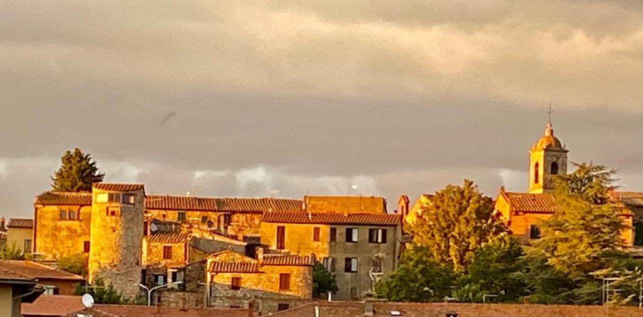 La Terrazza Da Barbara Hotel Torrita di Siena Luaran gambar